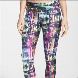 Onzie city lights capri XS
